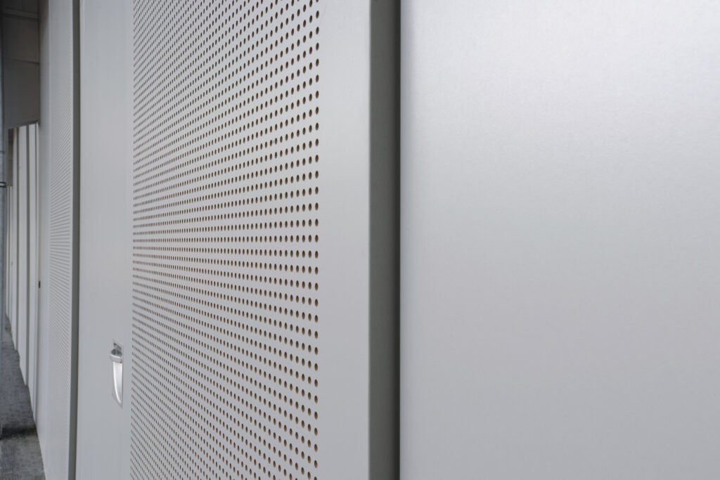 Detail van akoestische paneelwand